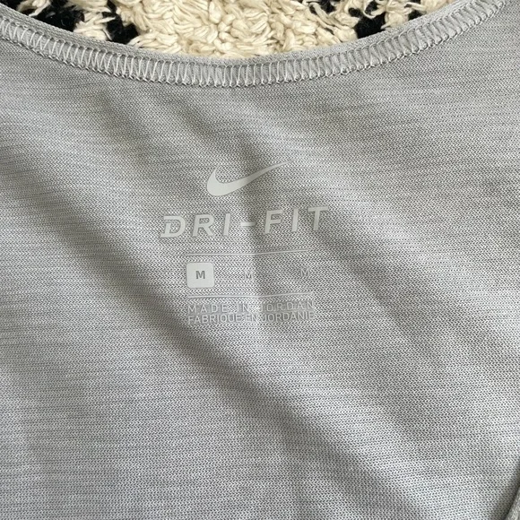 Nike Men's Dri-Fit Tank - Picture 4 of 5